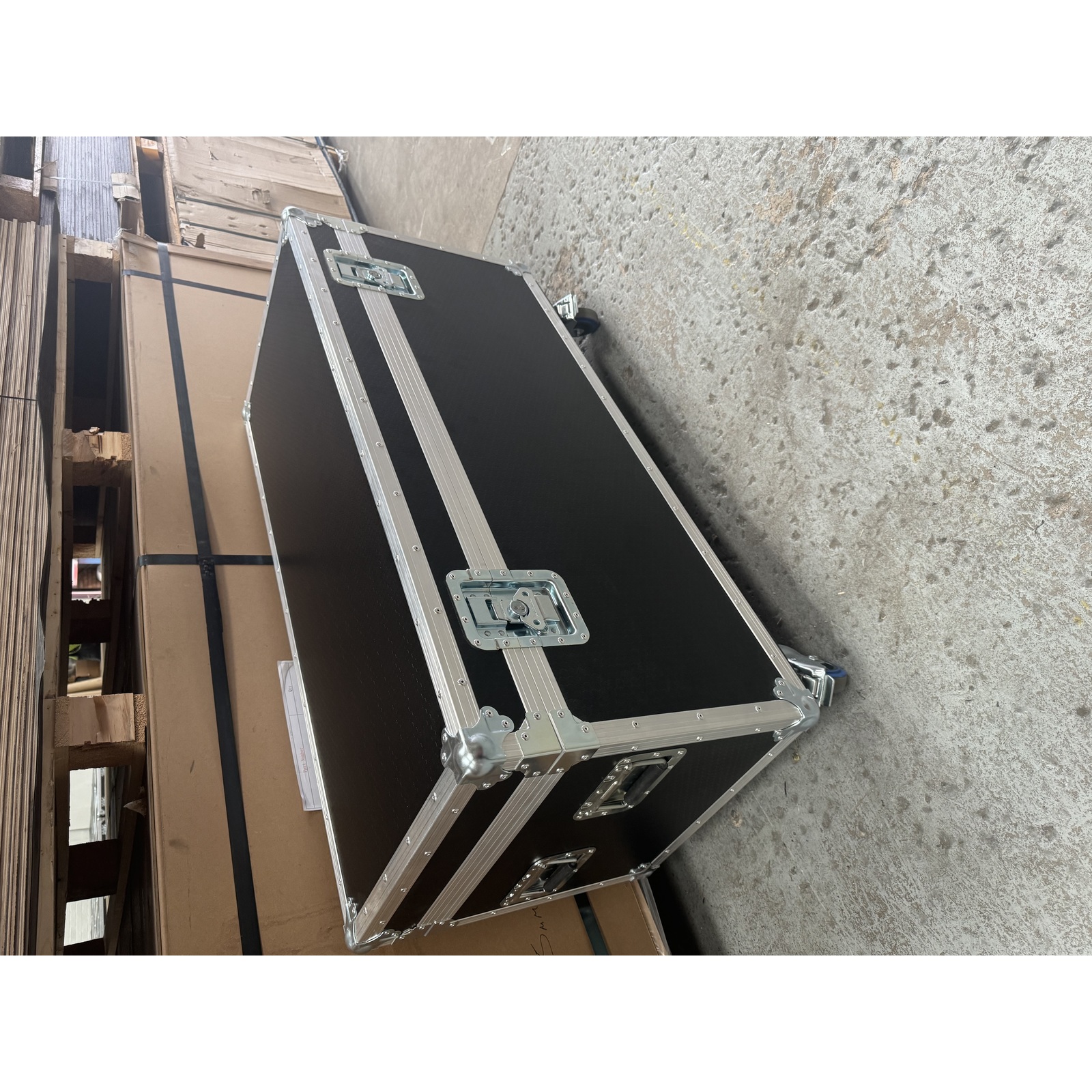 12mm Road Trunk Flightcase